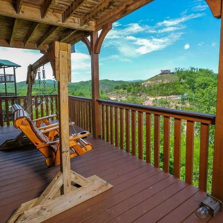 A Cloud 9 Villa Pigeon Forge Exterior photo